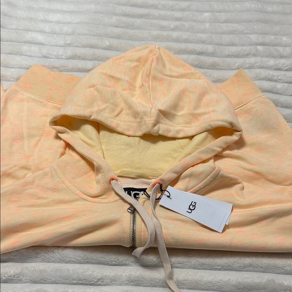 UGG Camari Hoodie - Picture 6 of 8